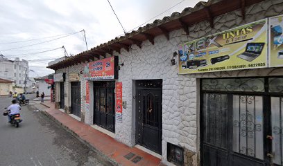 Cachorros Y Cachorros Show Tienda Veterinaria