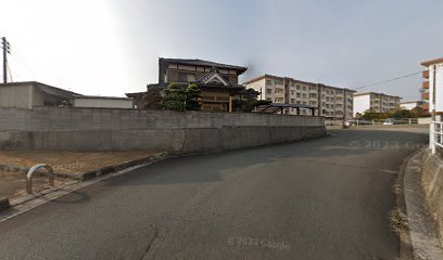 今井自動車鈑金塗装工場