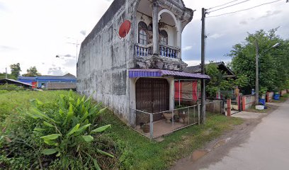 ร้านรุ่งกิจยนต์ โดยนายอดินันท์ เหลืองไทยงาม