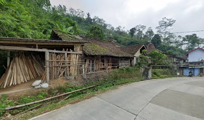 ISTANA KAYU:menerima pesanan kursi,lemari,dll,jual bahan bangunan kayu dll