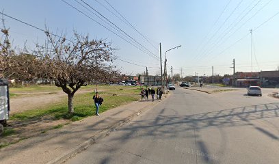 Parada de colectivo línea 242 y 624