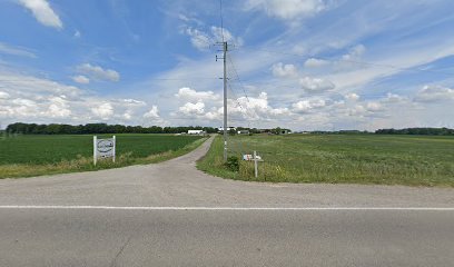 Vangro Farms Country Market