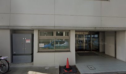 船橋情報ビジネス専門学校4号館