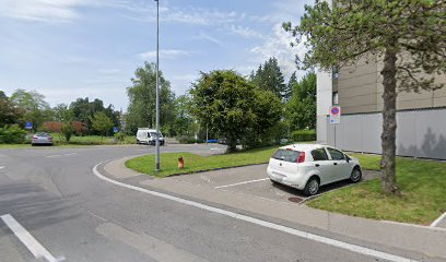 Reussbühl, Waldstrasse
