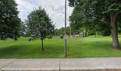Parc du Petit-Bois - Terrain de baseball