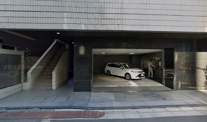 住江織物㈱ 東京自動車用品部