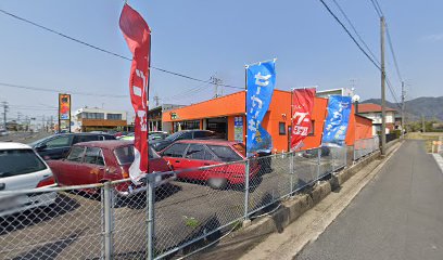 100円レンタカー 出雲市荻杼町店