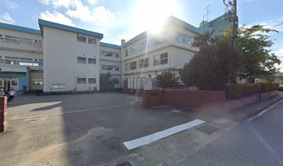 経田小学校