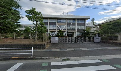 綾川町立陶小学校