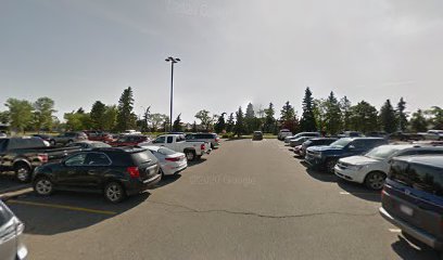 9402 135 Ave Parking