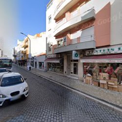 Loja de aparelhos auditivos Centro Auditivo Acústica Médica - Barreiro Barreiro