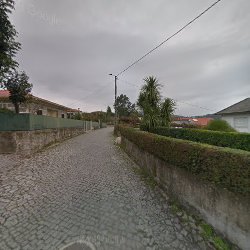 Loja de roupa Reitrapo - Confecções, Lda. Ronfe