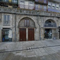 Loja de decoração e bricolage Passarinho da Ribeira Porto
