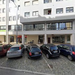 Loja de roupa Servigaia-Prestação De Serviços E Manutenção Industrial, Lda. Porto