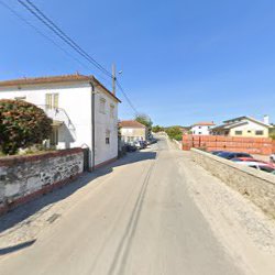 Loja de materiais de construção Casa Paula - Materiais de Construção,Lda Alvarães