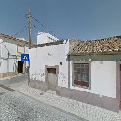 Loja de cerâmica Estúdio Destra-artes Decorativas Lda Silves