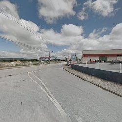 Loja de materiais de construção Canalbeira Moimenta da Beira