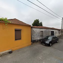 Loja de materiais de construção Pablo-Tacos-Tacos E Interiores, Lda. 
