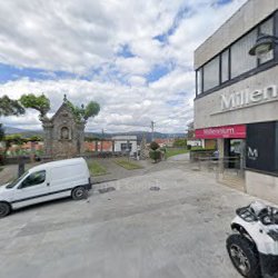 Loja de Móveis Casa Paris - Paulo Afonso, Lda Melgaço