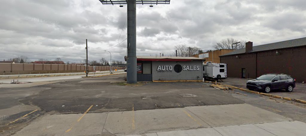 7 auto sales, 22411 S Chrysler Dr, Hazel Park, MI 48030, USA, 