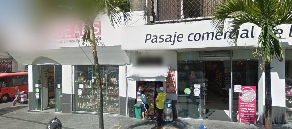 Pasaje Comercial De La Moda