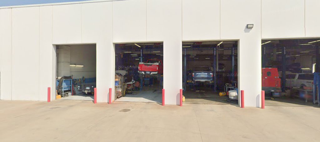 Luther Family Ford Service Department