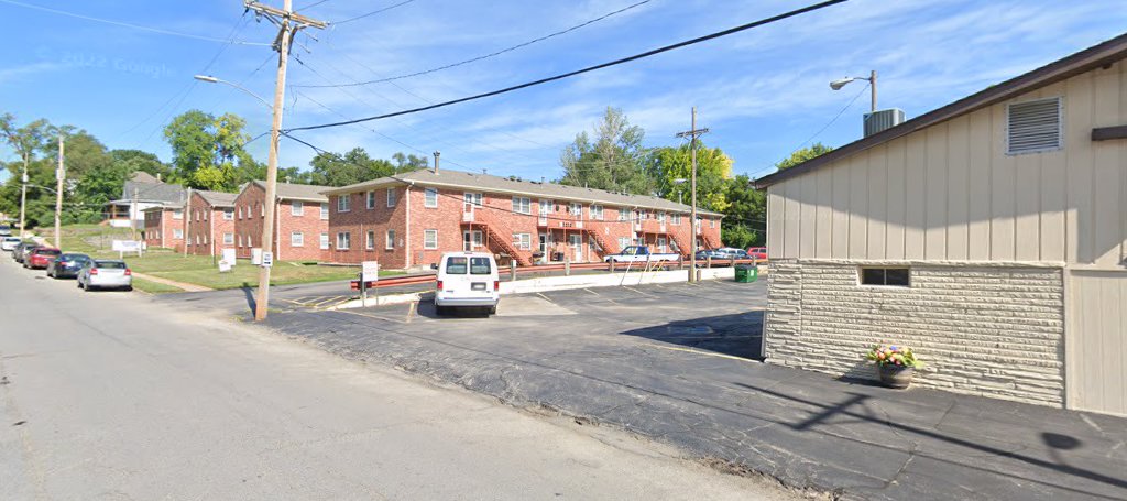 Maplewood Court Apartments