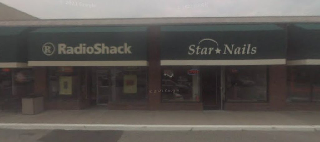 RadioShack - Closed, 266 Bellevue Ave, Newport, RI 02840, USA, 