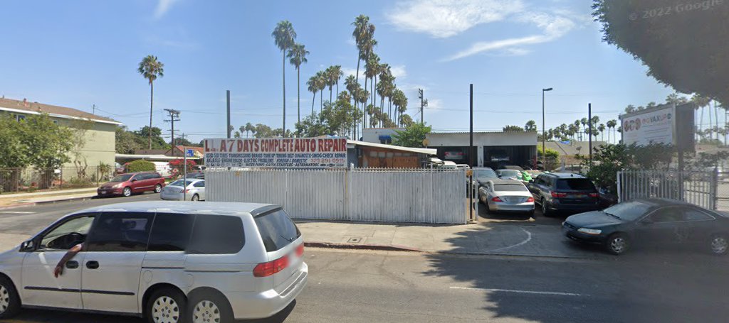 La 7 Days Auto Repair Shop