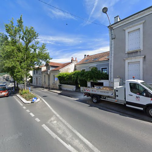 Chloe Castelnau à Périgueux