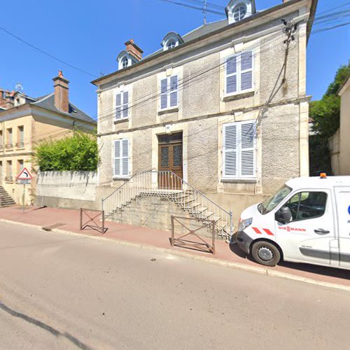 Église catholique Presbytère Toucy