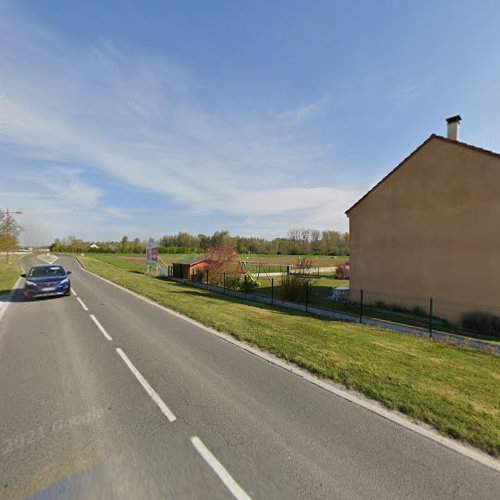 Cimetière à Aguilcourt