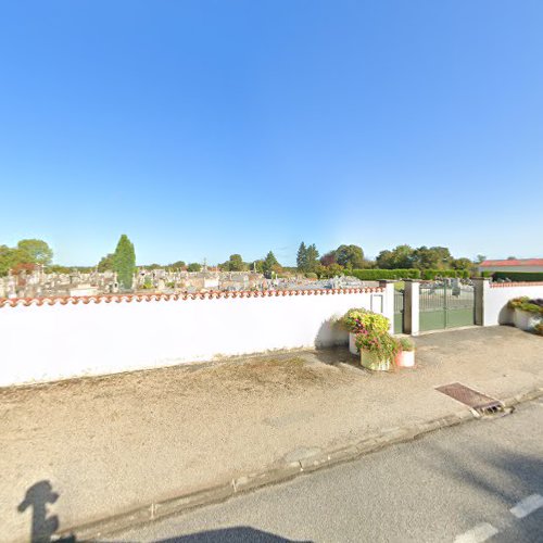 Cimetière de Mézières sur Issoire à Val-d'Issoire