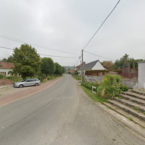 Église catholique Saint-Martin à Nœux-lès-Auxi et son Cimetière à Nœux-lès-Auxi