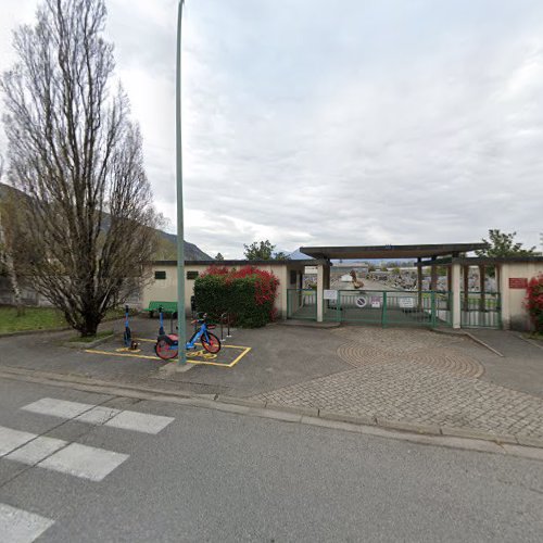 Nouveau cimetiere à Le Pont-de-Claix