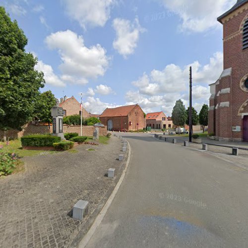 Église catholique Église Catholique Saint-Sarre à Hamel Hamel