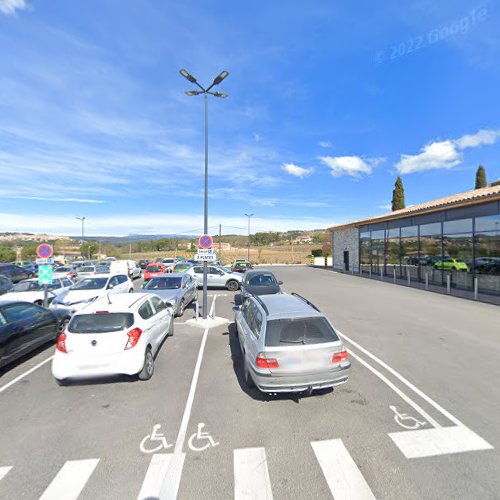 Borne de recharge de véhicules électriques Lidl Station de recharge Le Castellet