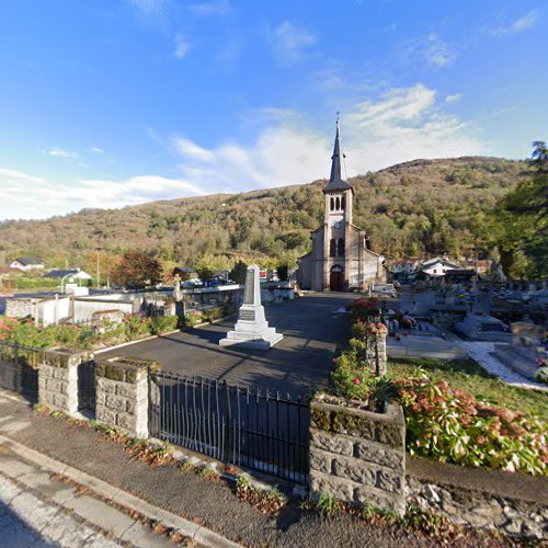 Cimetière à Savignac-les-Ormeaux