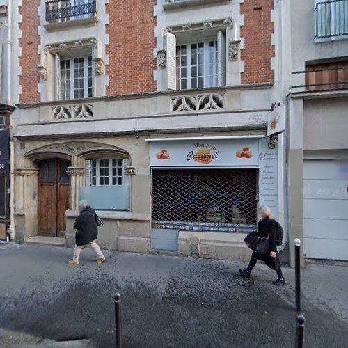 Agence immobilière Laforêt immobilier Paris 18 Montmartre Abbesses Paris