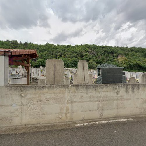 Cimetière à Lorette