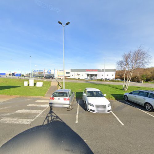 Borne de recharge de véhicules électriques Leclerc Charging Station Plougastel-Daoulas