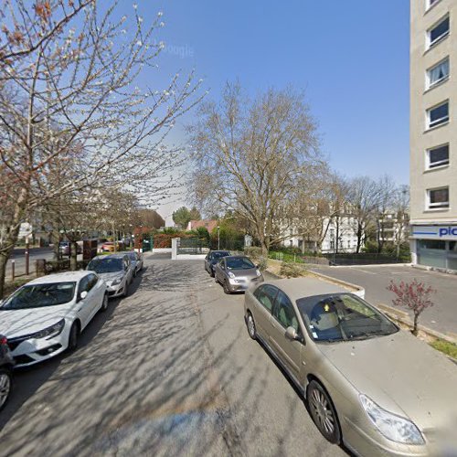 Agence immobilière Syndicat Coopératif des Copropriétaires Résidence Beausoleil Saint-Cloud