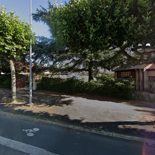 Siège social La petite maison au cèdre - 67 Boulevard de l'école normale Châteauroux