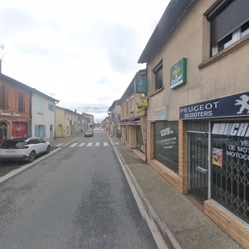 Free - Borne interactive (Magasin Presse) à Labastide-Saint-Pierre
