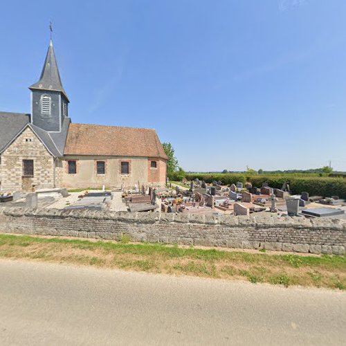 Cimetière à Morgny-la-Pommeraye