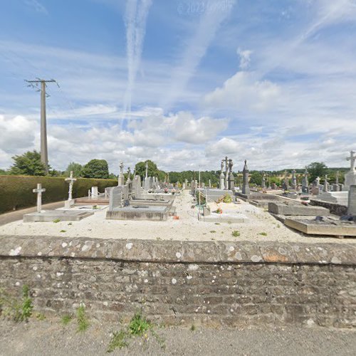 Cimetière à Dompierre