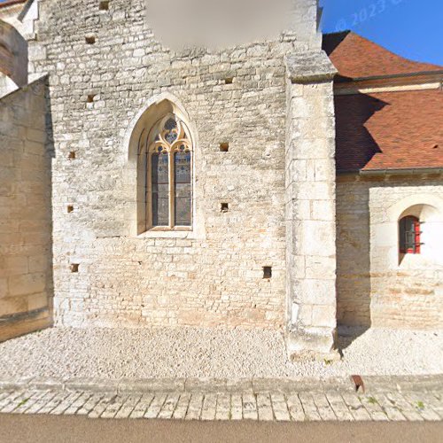 Église Saint-Aignan de Poilly-sur-Serein à Poilly-sur-Serein