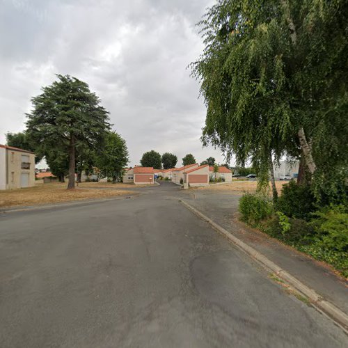 Église Petites Soeurs Saint François Beaupréau-en-Mauges