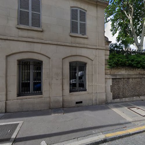 Église catholique Paroisse de la Sainte-Trinité (Presbytère) Paris