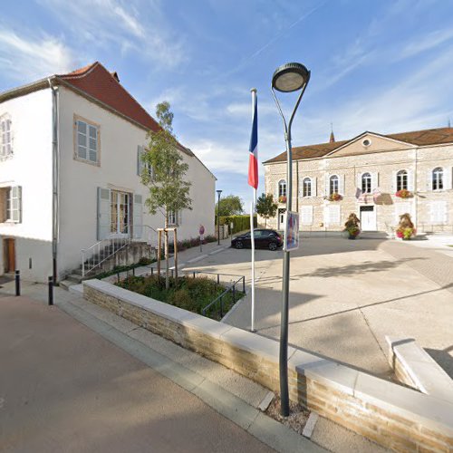 Foyer Rural à Ladoix-Serrigny